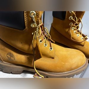 Timberland boots size 8.5
